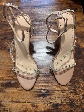 Adrienne Vittadini Studded Ankle-Strap Sandal heel- Nude size 9